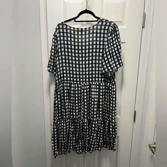 Ava & Viv Plaid Tiered Dress Size 1x - Picture 3 of 4